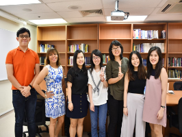 Teaching with Discussion